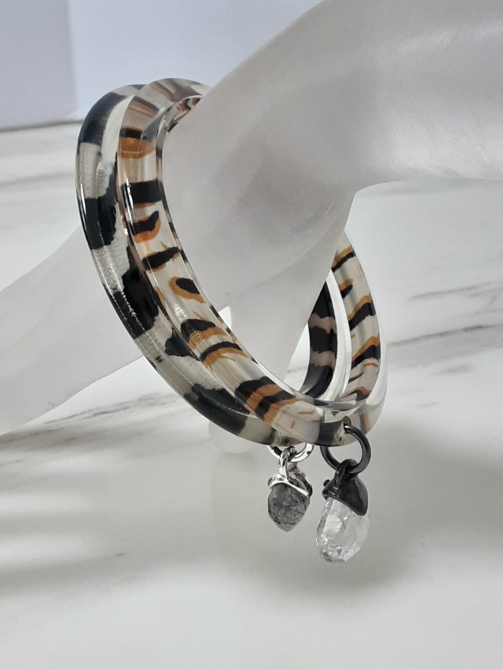 FRANCESCA ROMANA 2 Acrylic Animal Print Quartz Crystal Charm Bangle Bracelet-Vtg